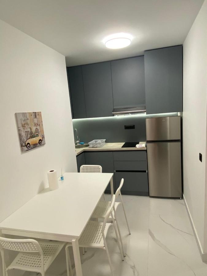 Deluxe Pool Apartment 4 Petrovac 외부 사진